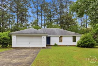 26 Douglas Court, Bloomingdale, GA 31302