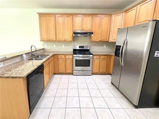 1328 Apple Orchard Lane, Snellville, GA 30078