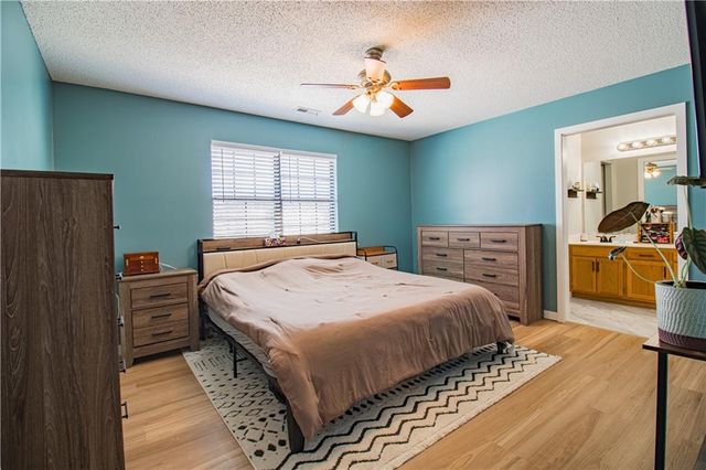 1022 Bedford Drive, Warrensburg, MO 64093