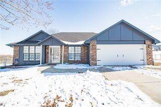 1022 Bedford Drive, Warrensburg, MO 64093