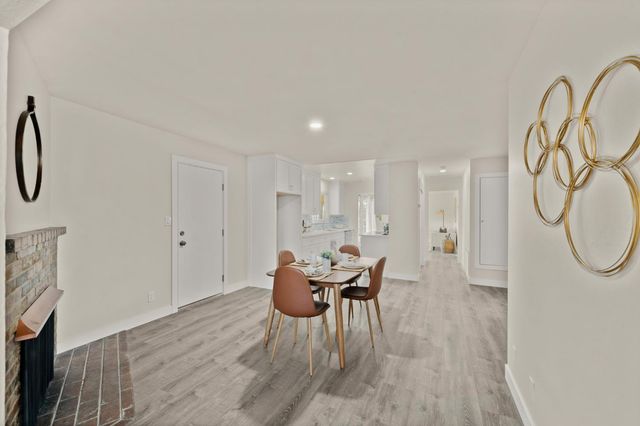 3298 Rosemont Dr, Sacramento, CA 95826