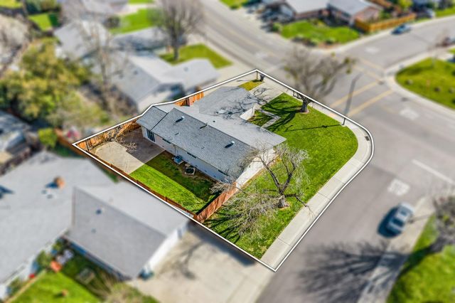 3298 Rosemont Dr, Sacramento, CA 95826