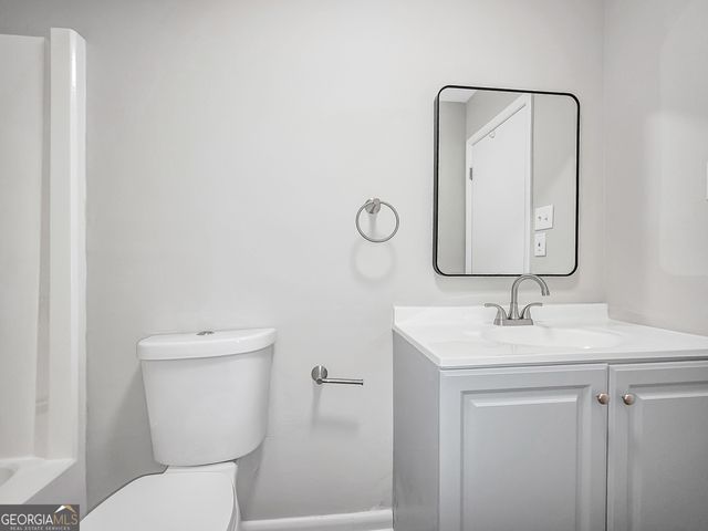 3911 5th Street, Garden City, GA 31408