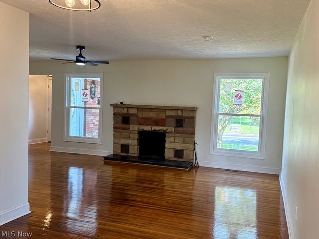3402 Broad Street, Parkersburg, WV 26104