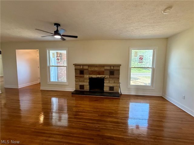 3402 Broad Street, Parkersburg, WV 26104