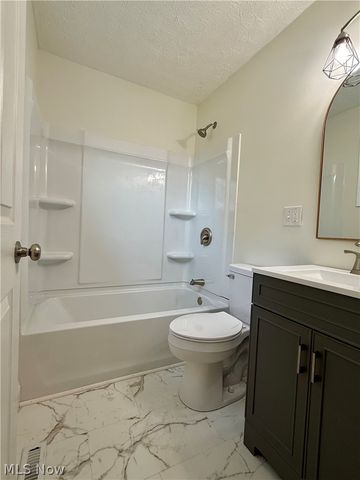 3402 Broad Street, Parkersburg, WV 26104