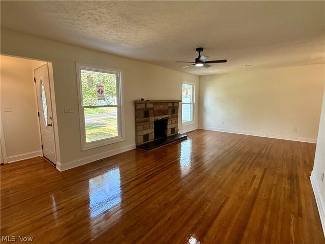 3402 Broad Street, Parkersburg, WV 26104