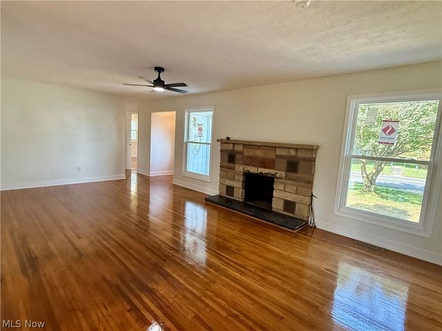 3402 Broad Street, Parkersburg, WV 26104