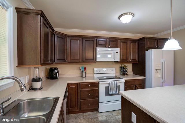 290 TIMBERWOOD TRL, Centre Hall, PA 16828