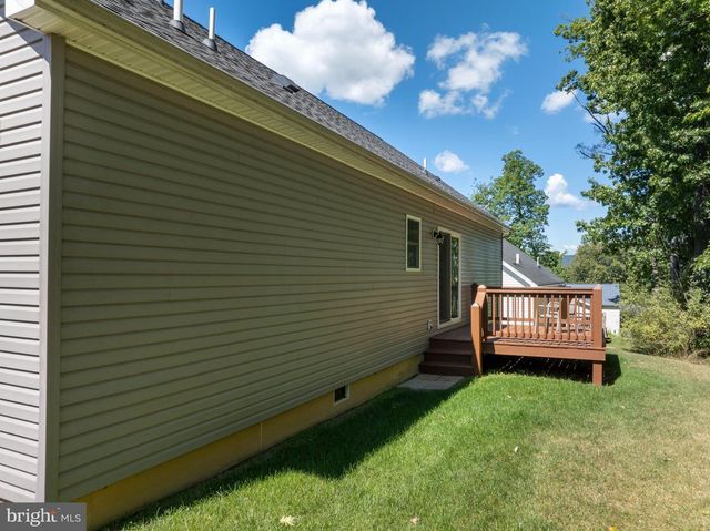 290 TIMBERWOOD TRL, Centre Hall, PA 16828