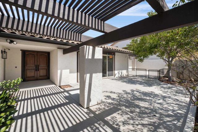 17976 Sencillo Lane, San Diego, CA 92128