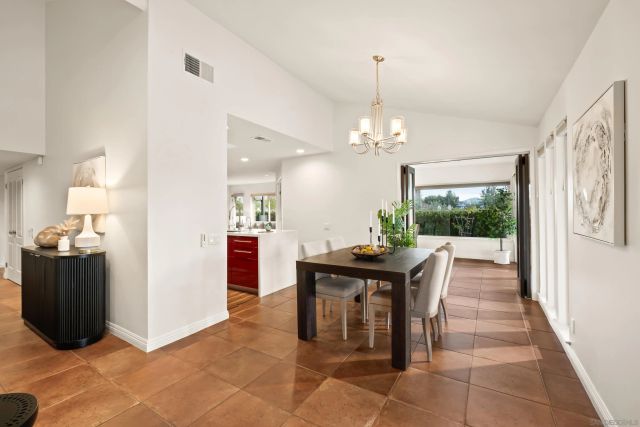 17976 Sencillo Lane, San Diego, CA 92128
