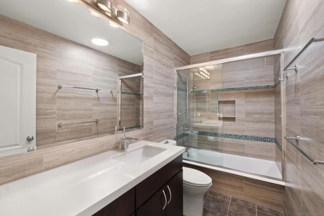 17976 Sencillo Lane, San Diego, CA 92128