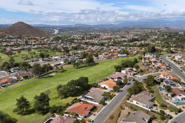 17976 Sencillo Lane, San Diego, CA 92128