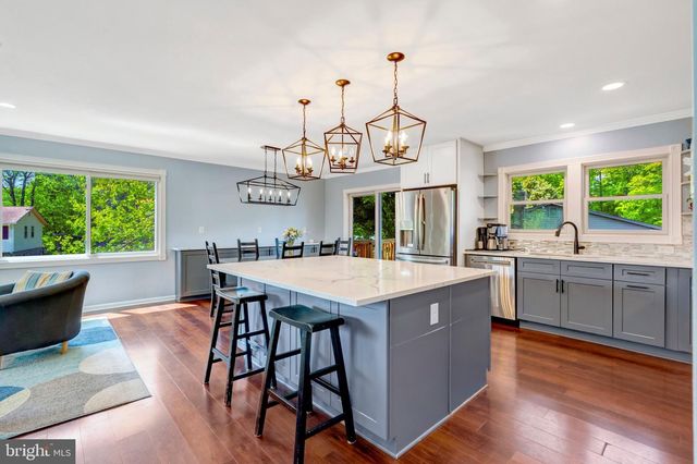 7212 GALGATE DR, Springfield, VA 22153