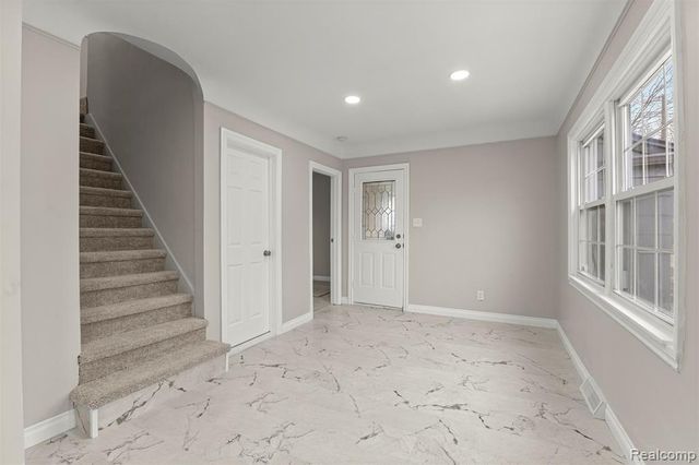 2841 Homeplace Street, Dearborn, MI 48124