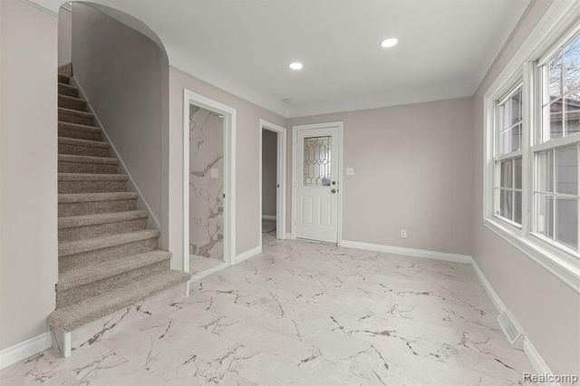 2841 Homeplace Street, Dearborn, MI 48124