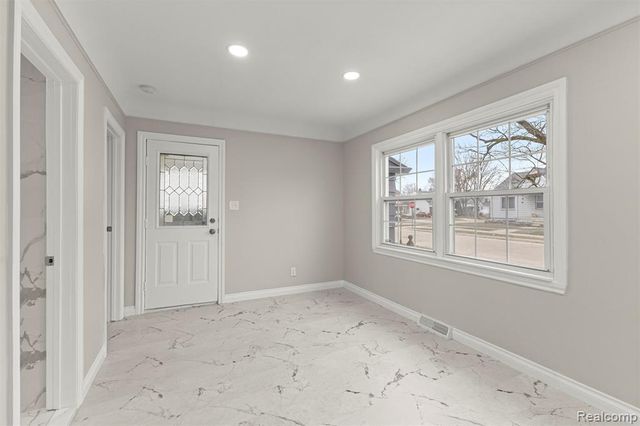 2841 Homeplace Street, Dearborn, MI 48124