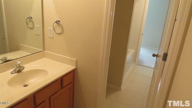 8204 Stone Cellar Drive, Raleigh, NC 27613