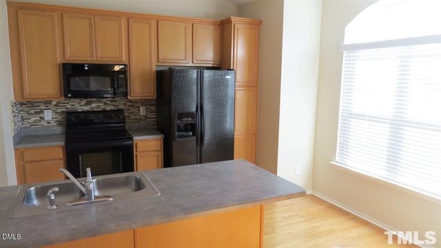 8204 Stone Cellar Drive, Raleigh, NC 27613