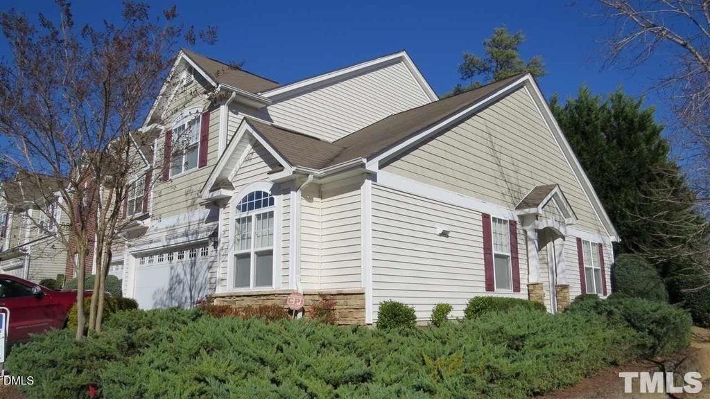 8204 Stone Cellar Drive, Raleigh, NC 27613