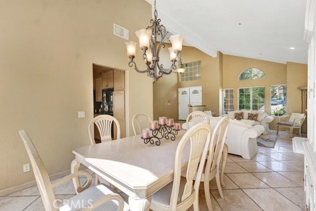 17816 Tuscan Drive, Granada Hills (los Angeles), CA 91344