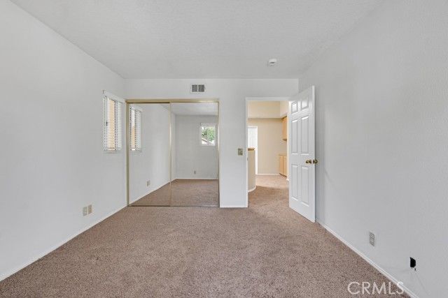17816 Tuscan Drive, Granada Hills (los Angeles), CA 91344