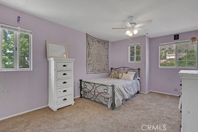 17816 Tuscan Drive, Granada Hills (los Angeles), CA 91344