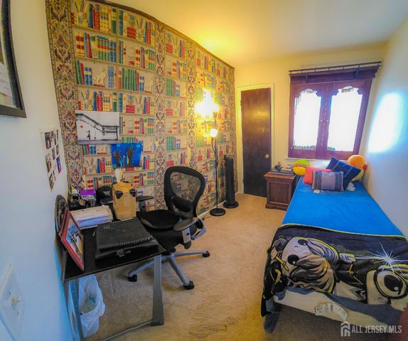 30 Davids Court, South Brunswick, NJ 08810