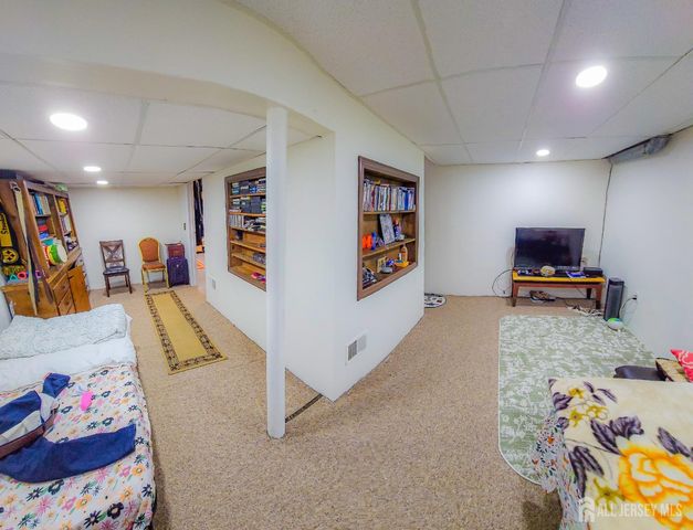 30 Davids Court, South Brunswick, NJ 08810