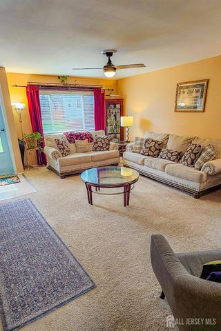 30 Davids Court, South Brunswick, NJ 08810