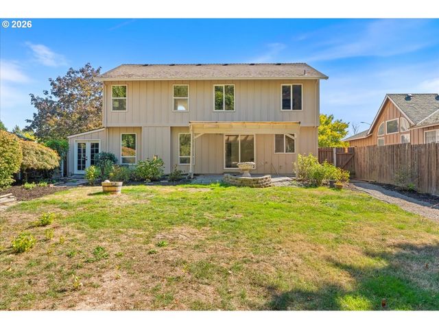 1037 Ne LIJA Loop, Portland, OR 97211