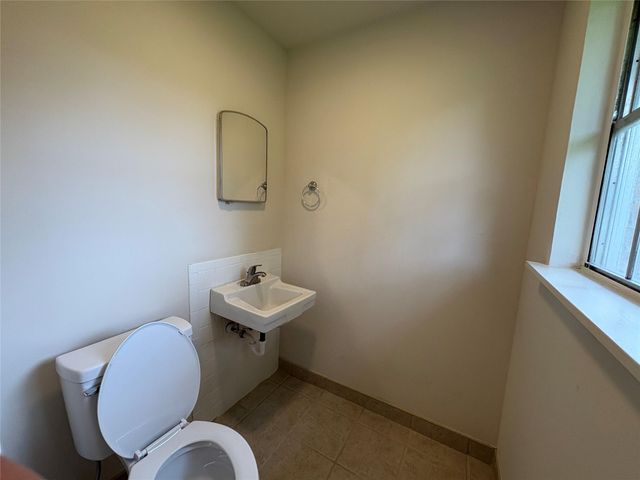 223 Belmont Street, Tomball, TX 77375