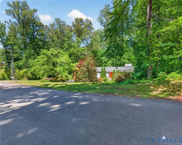 2845 Bicknell Rd, Richmond, VA 23235