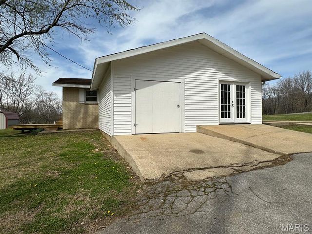 15606 County Road 624, Dexter, MO 63841
