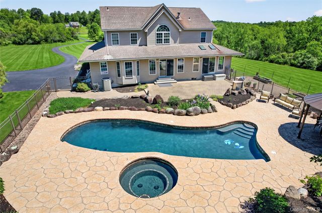 954 Ridgebury Road, New Hampton, NY 10958