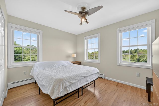 954 Ridgebury Road, New Hampton, NY 10958