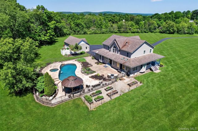 954 Ridgebury Road, New Hampton, NY 10958