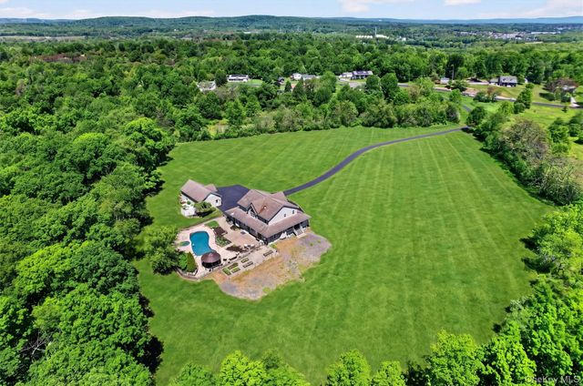 954 Ridgebury Road, New Hampton, NY 10958