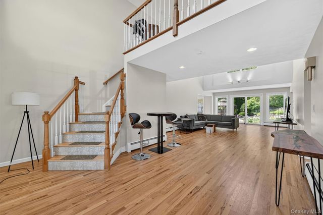 954 Ridgebury Road, New Hampton, NY 10958
