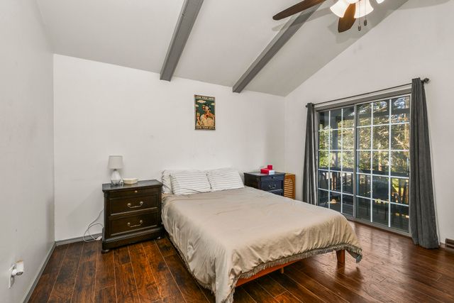 1455 S Oakmont Avenue, Springfield, MO 65809