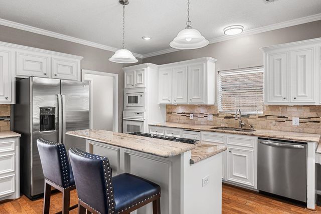 12516 Lake Vista Drive, Willis, TX 77318