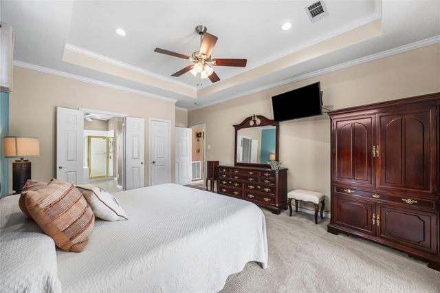 12516 Lake Vista Drive, Willis, TX 77318