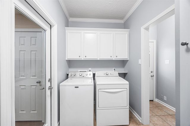 12516 Lake Vista Drive, Willis, TX 77318