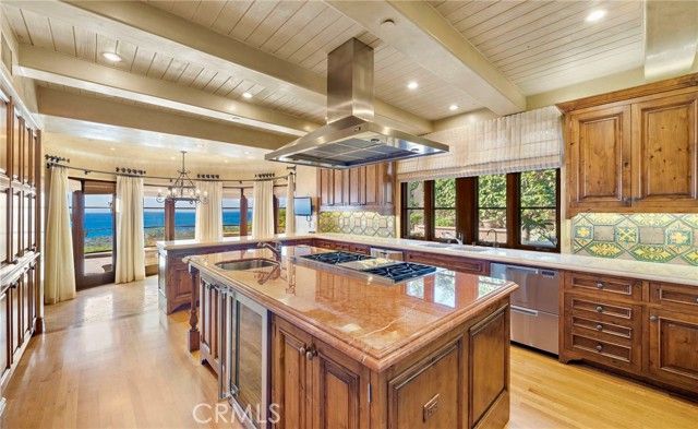 18 Channel Vista, Newport Coast, CA 92657