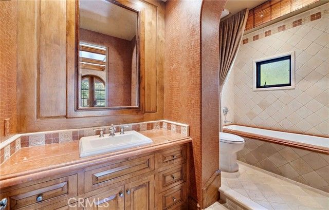 18 Channel Vista, Newport Coast, CA 92657