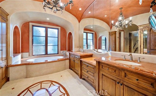 18 Channel Vista, Newport Coast, CA 92657