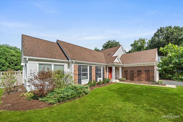 311 Devlin Court, Naperville, IL 60565