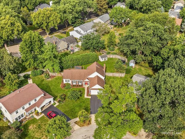 311 Devlin Court, Naperville, IL 60565