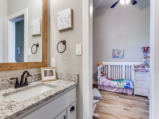 4001 Overlook Way, Weatherford, TX 76085